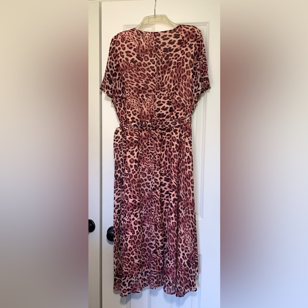 Pink Torrid 1XLCheetah Print Midi Chiffon Flutter Sleeve Wrap - Picture 11 of 16